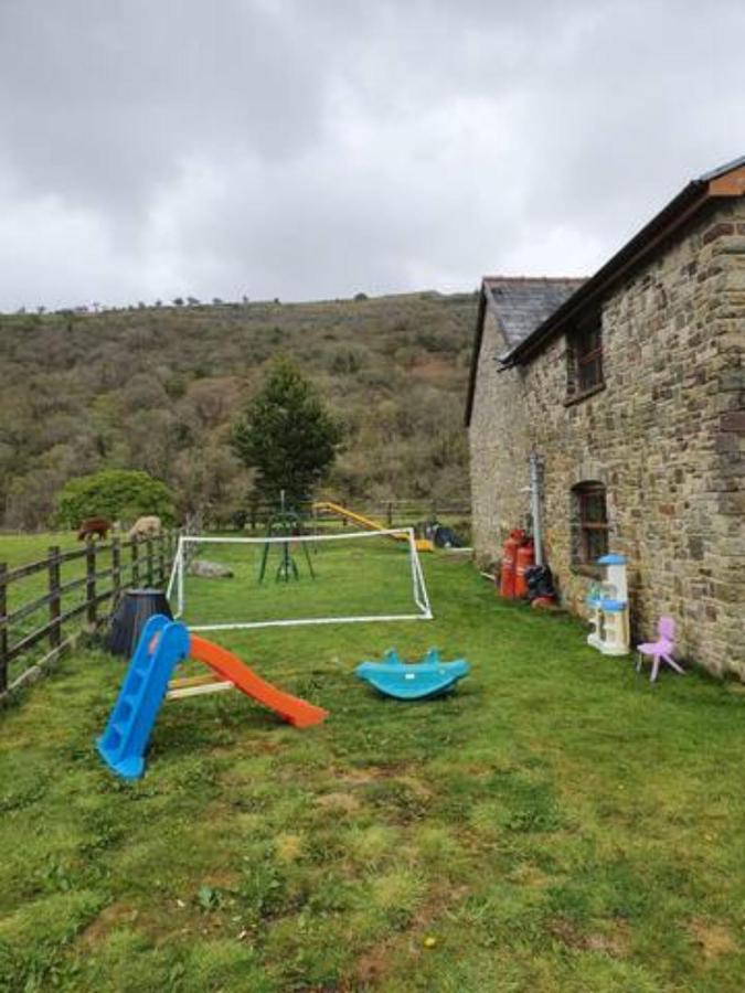 Villa Cwm Farm Cwtch Merthyr Tydfil Exterior foto